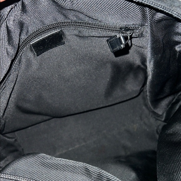 1640 Gucci Black Tote Bag with Red and Green Straps Nylon - Picture 8 of 10